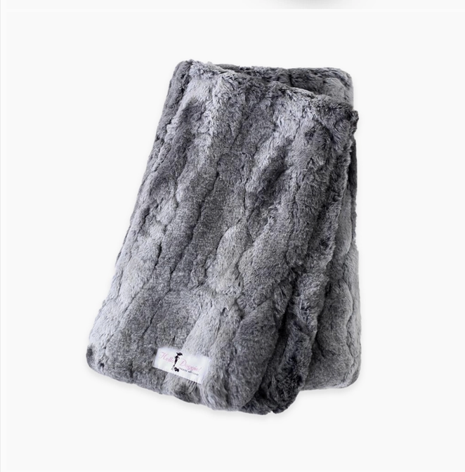 Deluxe 'Throw' Blanket – Luxe Lounge Collection