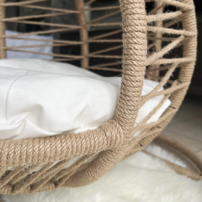 The Rocking Nest β Natural Jute Pet Bed with Soft Cushion