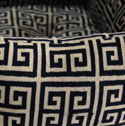 🖤 Obsidian Dog Sofa – Luxe Lounge Collection 🖤
