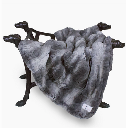 Deluxe 'Throw' Blanket – Luxe Lounge Collection